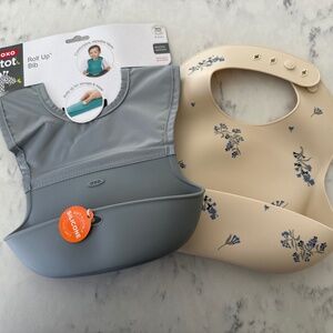 NWT OXO Tot and Mushie Silicone Bib